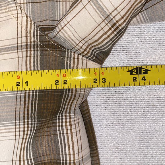 Eddie Bauer Travex men’s plaid short sleeve button down shirt size medium - Picture 6 of 7